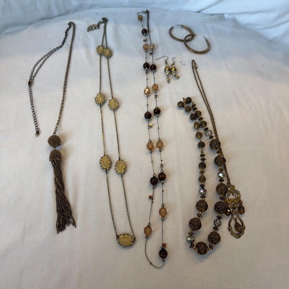 Vintage‎ Costume Jewelry Lot Necklaces Earrings Bracelets Mixed Gold Tone Boho